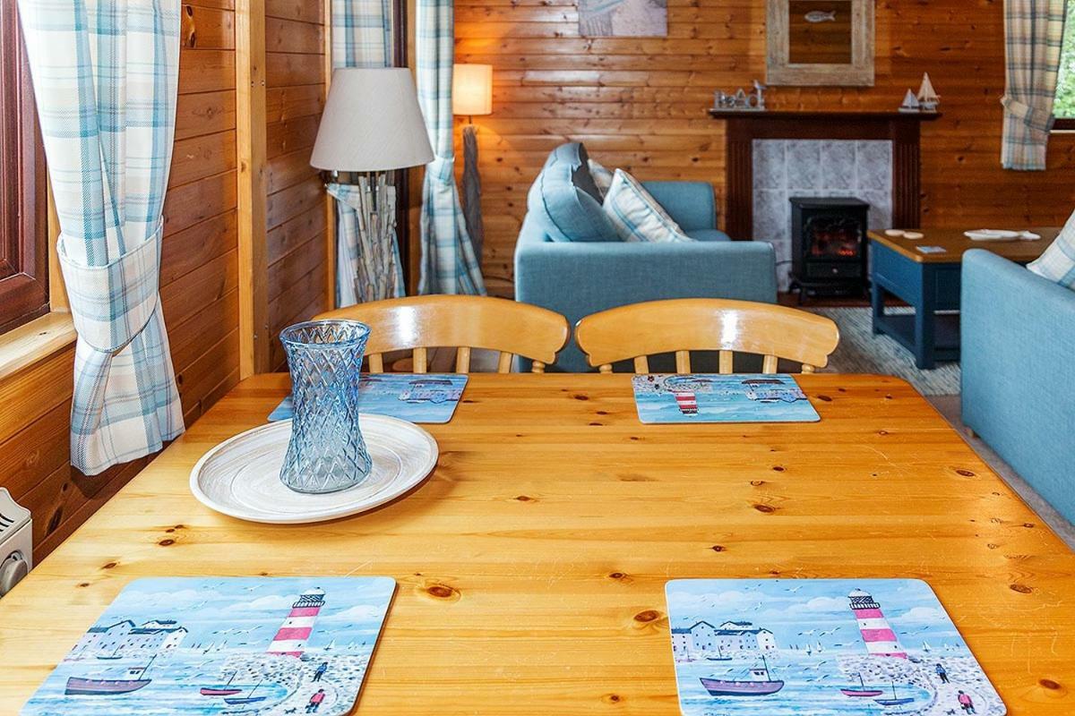 Lunga House Beach Lodges Craobh Haven Exteriör bild